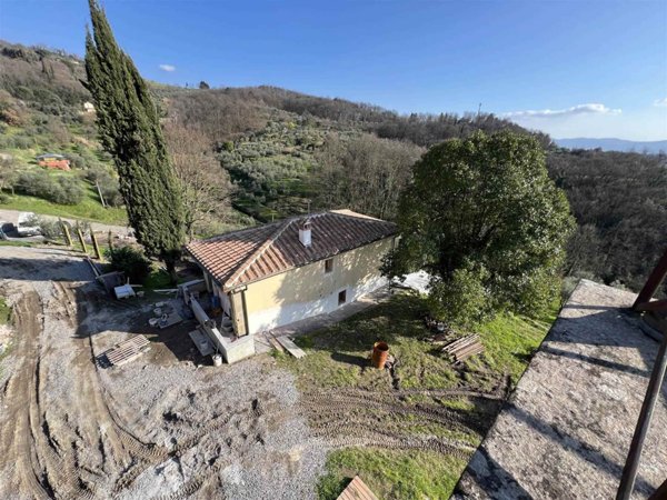 villa in vendita a Pistoia in zona San Felice