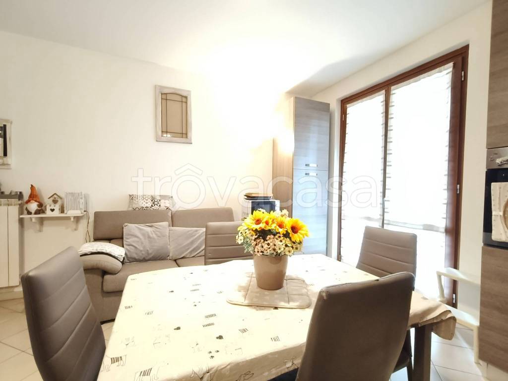 appartamento in vendita a Pistoia in zona Bottegone