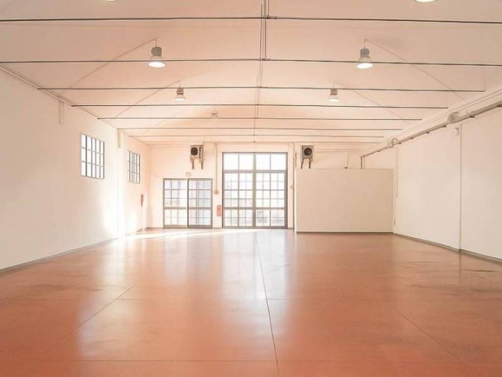 ufficio in vendita a Pistoia