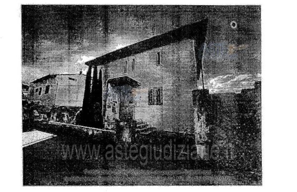 casa indipendente in vendita a Pistoia