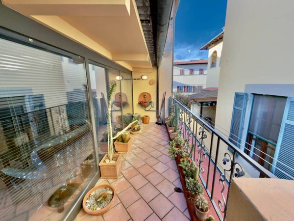 casa indipendente in vendita a Pistoia in zona Centro Città