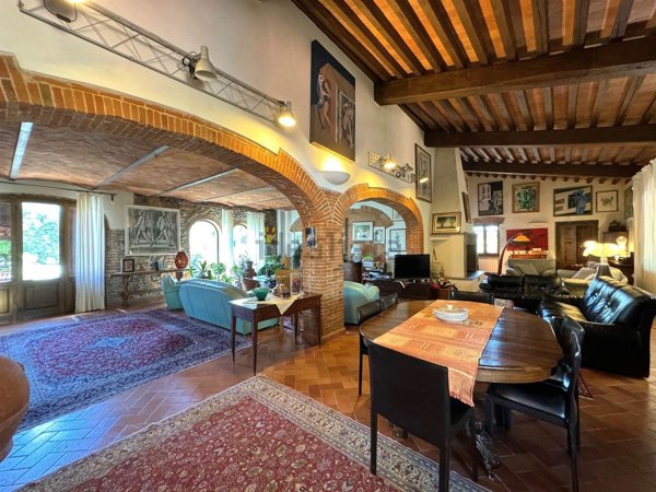 casa indipendente in vendita a Pistoia