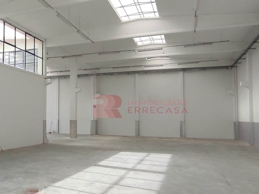 ufficio in vendita a Pistoia