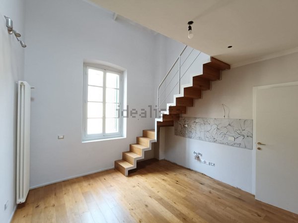 appartamento in vendita a Pistoia in zona Centro Città