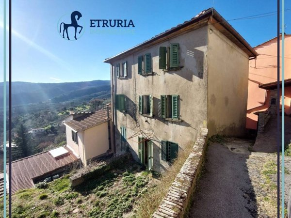 casa indipendente in vendita a Pistoia in zona Borghetto