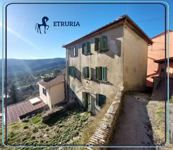 casa indipendente in vendita a Pistoia in zona Borghetto