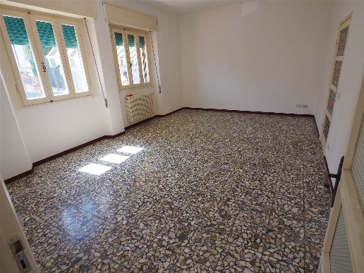 appartamento in vendita a Pistoia in zona Stadio