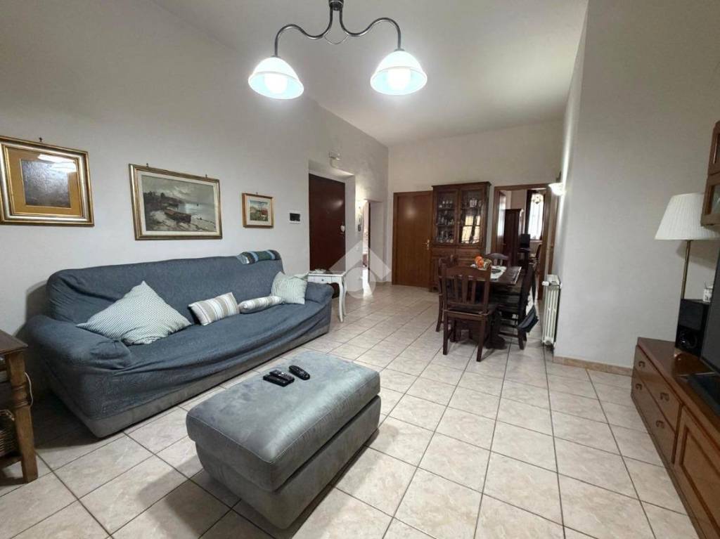 appartamento in vendita a Pistoia in zona Centro Città