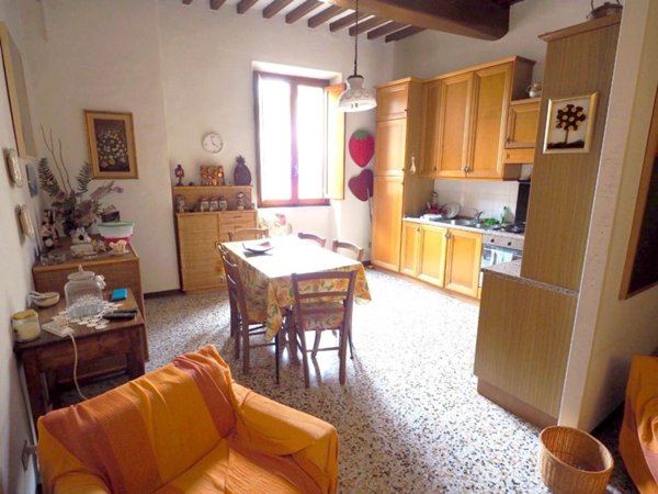 appartamento in vendita a Pistoia in zona Centro Città