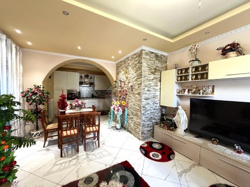 casa indipendente in vendita a Pistoia