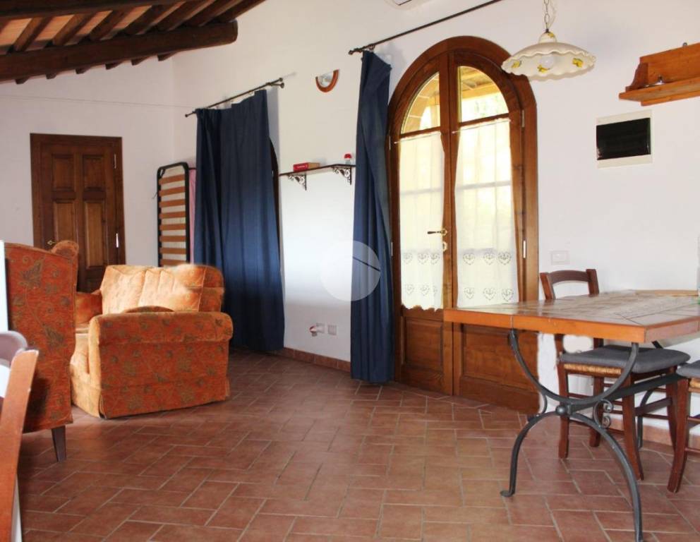 casa indipendente in vendita a Pistoia in zona Campiglio