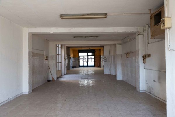 negozio in vendita a Pistoia