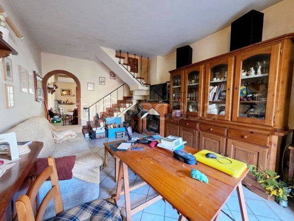 casa indipendente in vendita a Pistoia