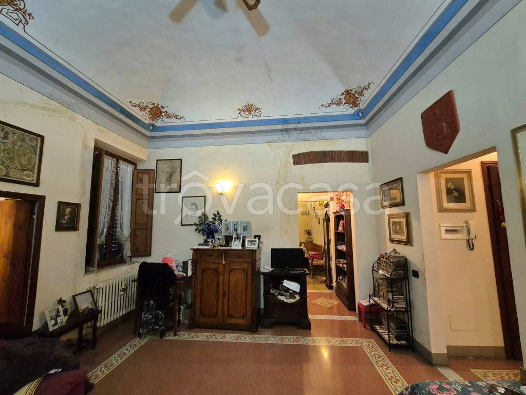 appartamento in vendita a Pistoia in zona Centro Città