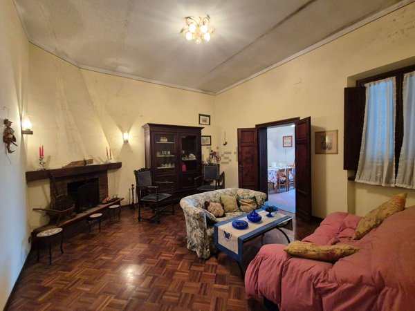 appartamento in vendita a Pistoia in zona Centro Città