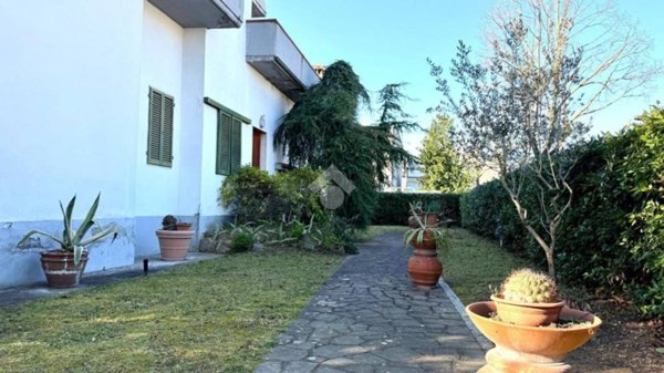 casa indipendente in vendita a Pistoia