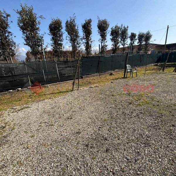 locale di sgombero in vendita a Pistoia