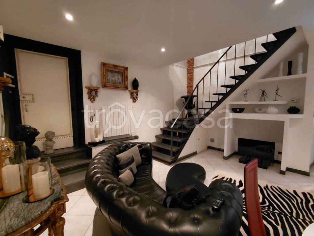 appartamento in vendita a Pistoia in zona Centro Città