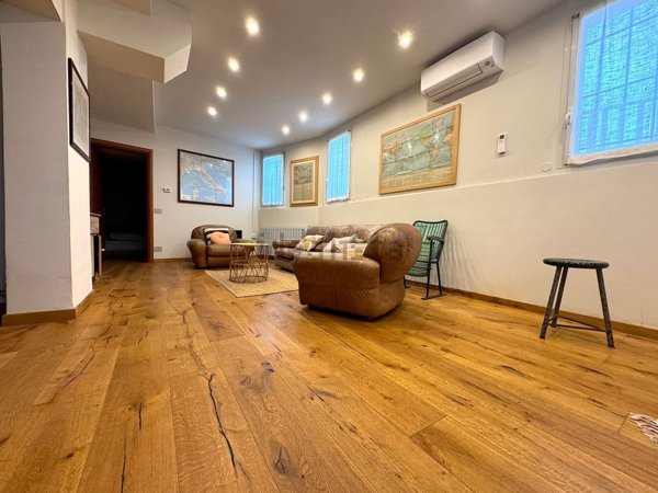 appartamento in vendita a Pistoia in zona Centro Città