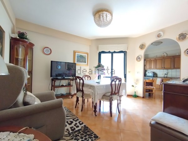 appartamento in vendita a Pistoia in zona Bottegone