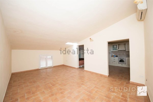 appartamento in vendita a Pistoia in zona Centro Città