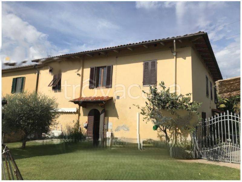 appartamento in vendita a Pistoia in zona Spazzavento