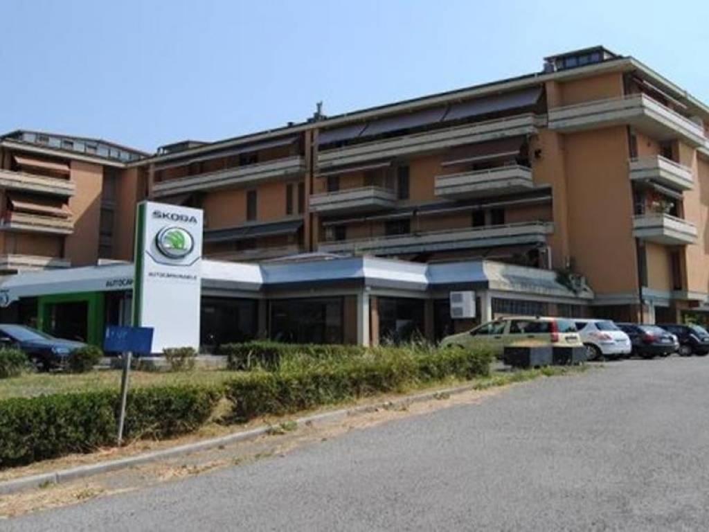 negozio in vendita a Pistoia