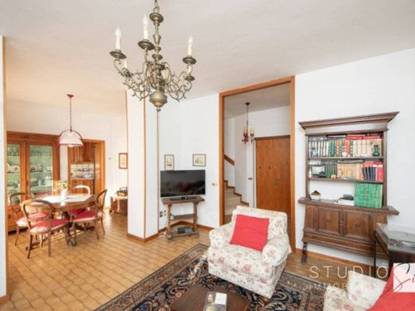 appartamento in vendita a Pistoia in zona Centro Città