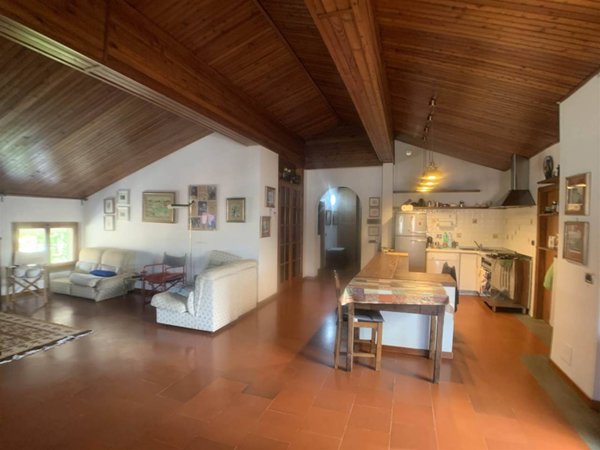 appartamento in vendita a Pistoia in zona Stadio