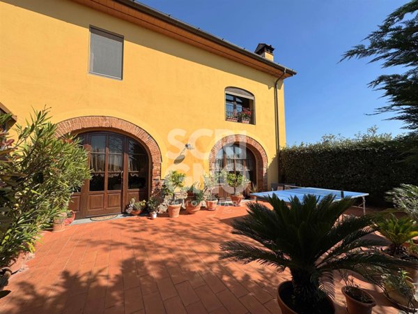 casale in vendita a Pistoia