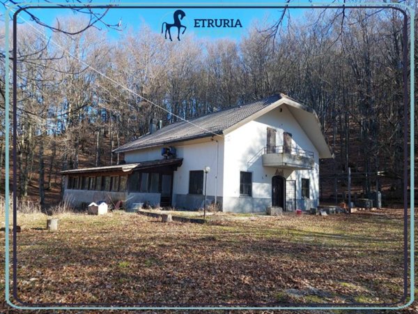 casa indipendente in vendita a Pistoia in zona Baggio