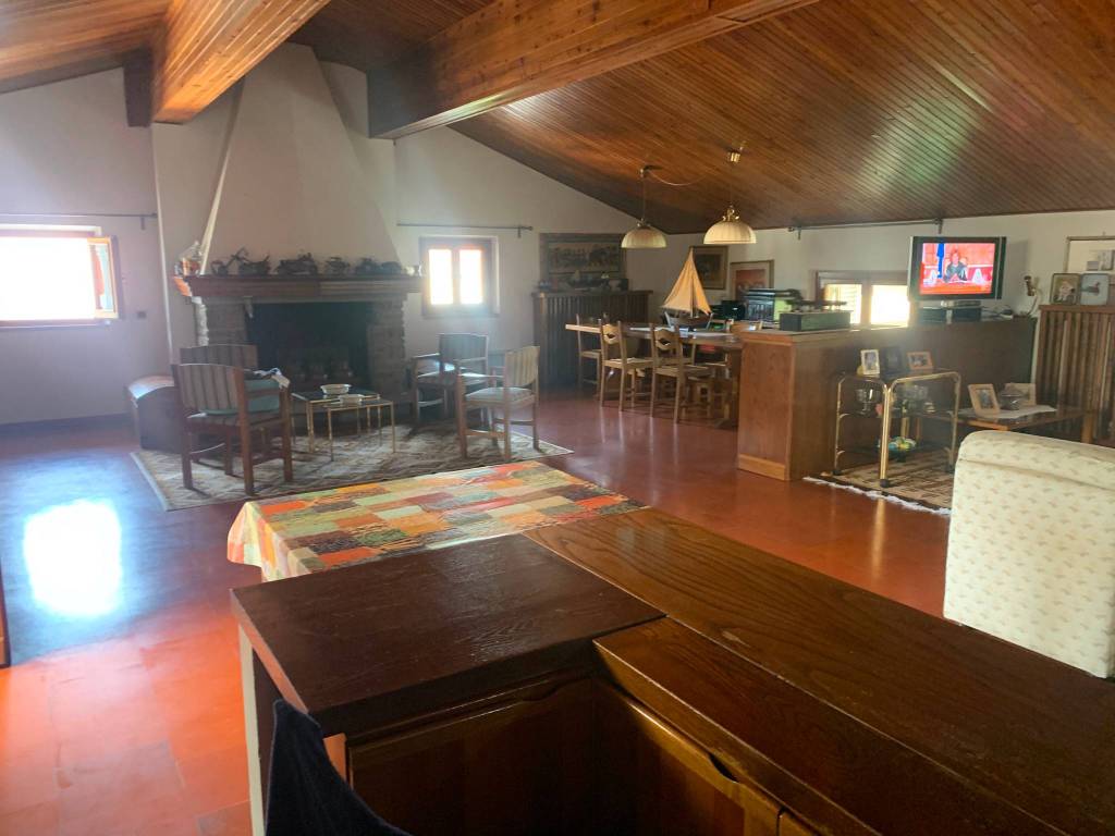 appartamento in vendita a Pistoia in zona Stadio