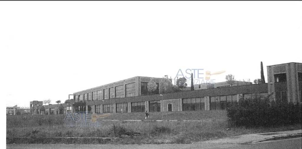 ufficio in vendita a Pistoia