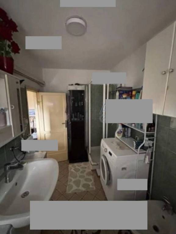 appartamento in vendita a Pistoia in zona Bottegone