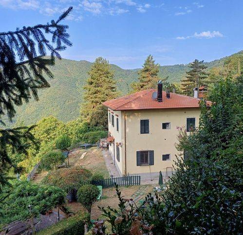appartamento in vendita a Pistoia in zona Le Grazie