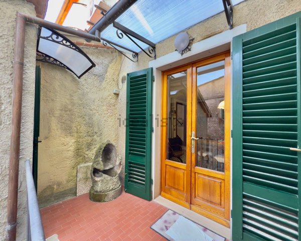 appartamento in vendita a Pistoia in zona Baggio