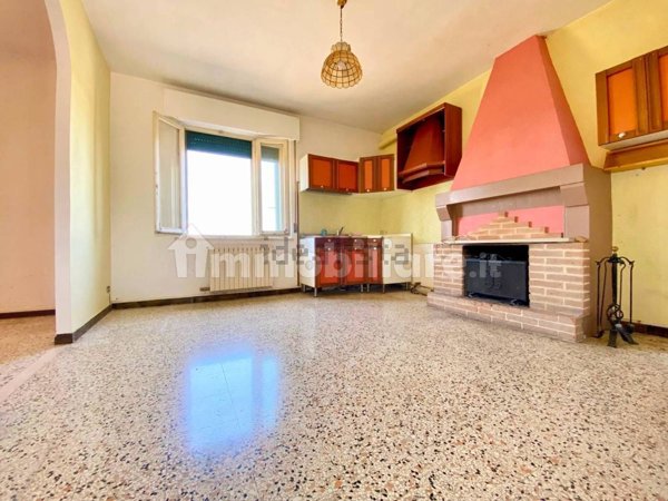 casa indipendente in vendita a Pistoia