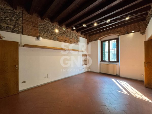 ufficio in vendita a Pistoia in zona Centro Città