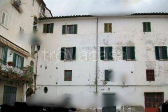 appartamento in vendita a Pistoia in zona Bottegone