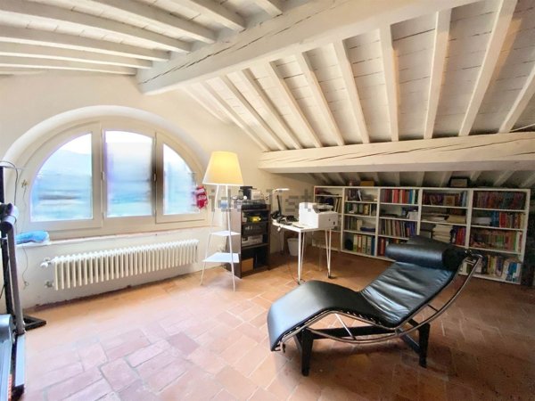 appartamento in vendita a Pistoia in zona Centro Città