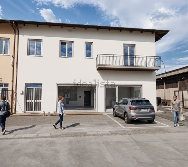 locale di sgombero in vendita a Pistoia