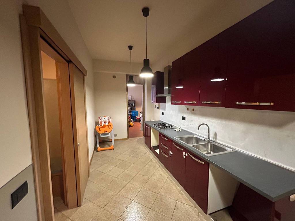 appartamento in vendita a Pistoia in zona Stadio