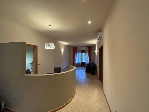 casa indipendente in vendita a Pistoia in zona Stadio