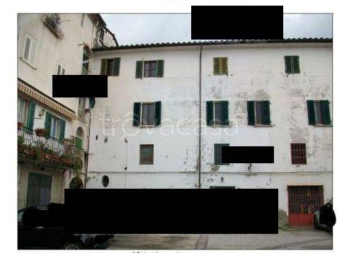 appartamento in vendita a Pistoia in zona Bottegone