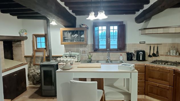 casa indipendente in vendita a Pistoia in zona Bottegone