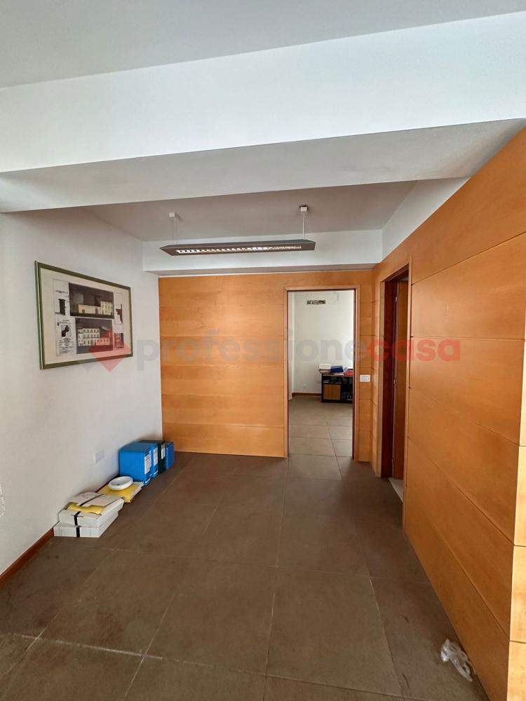 negozio in vendita a Pistoia