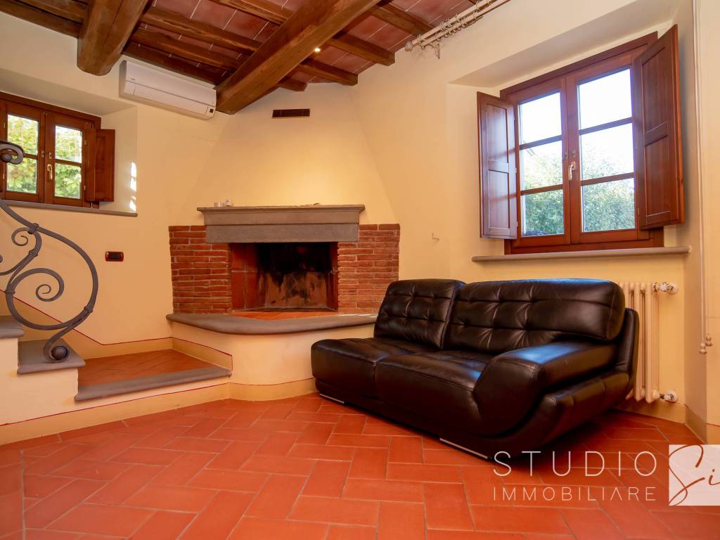 appartamento in vendita a Pistoia in zona Spazzavento