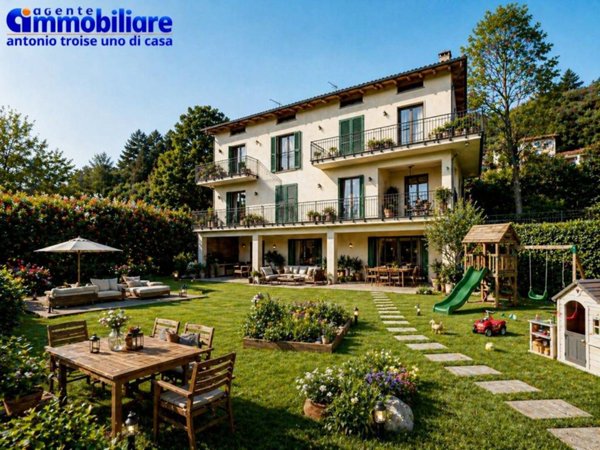 casa indipendente in vendita a Pistoia in zona Cireglio
