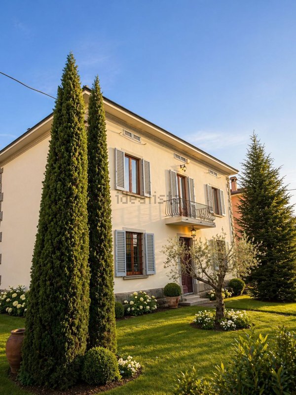 casa indipendente in vendita a Pistoia in zona Bottegone