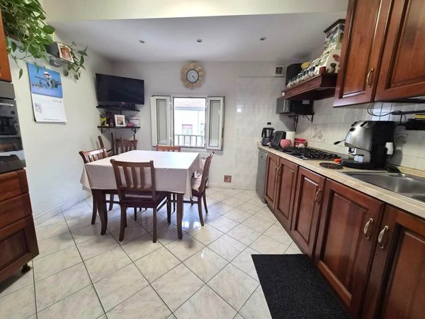 appartamento in vendita a Pistoia in zona Centro Città